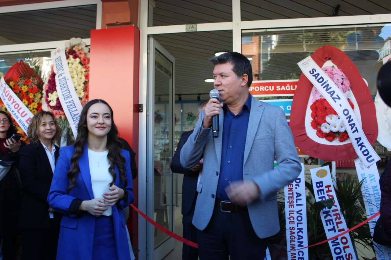 Okyanus Eczanesi Menteşe’de Yoğun Katılımla Açıldı 2